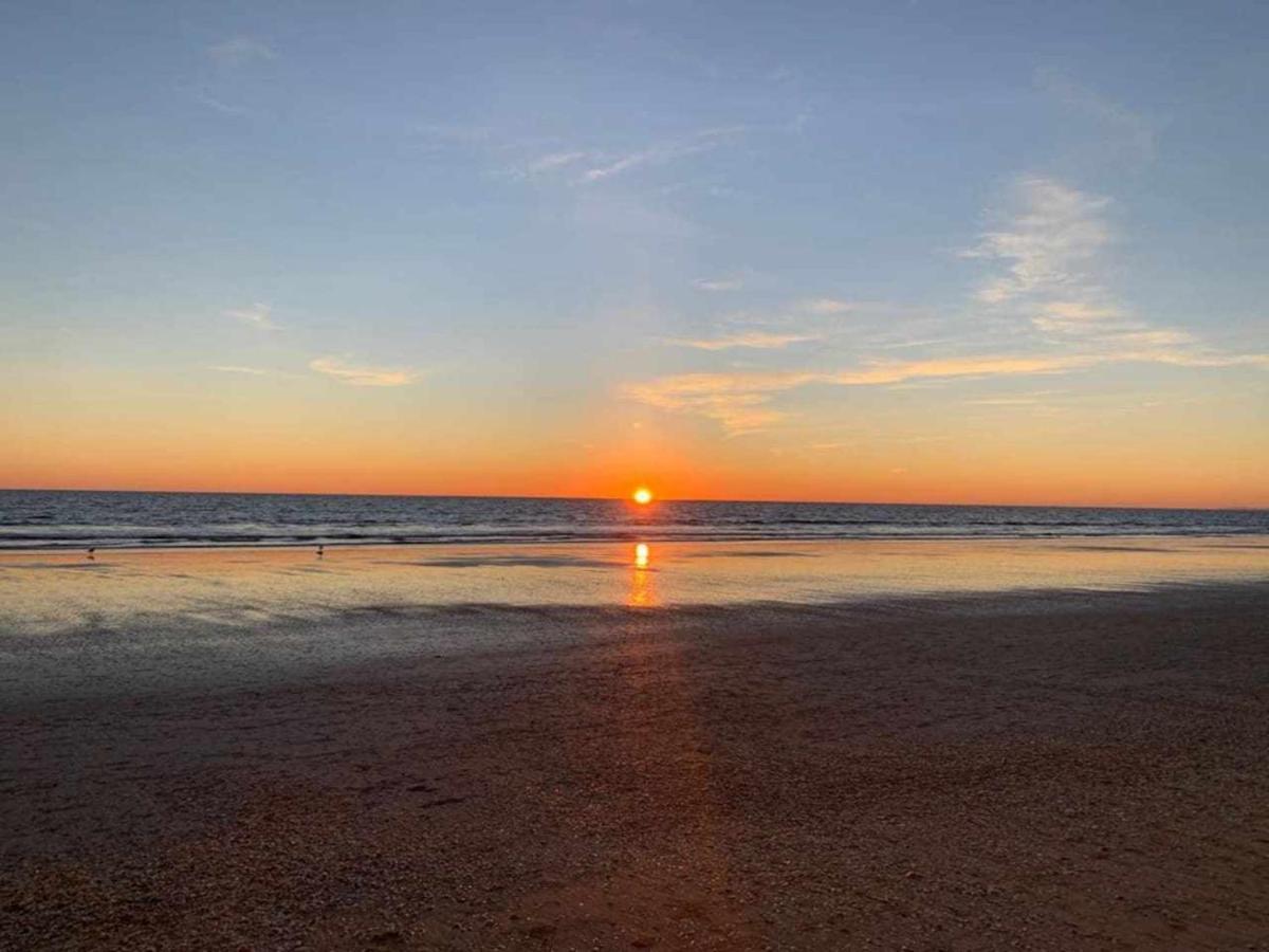 Apartamento Nuevo Junto A La Playa Vistas Al Mar Punta Umbría Eksteriør billede
